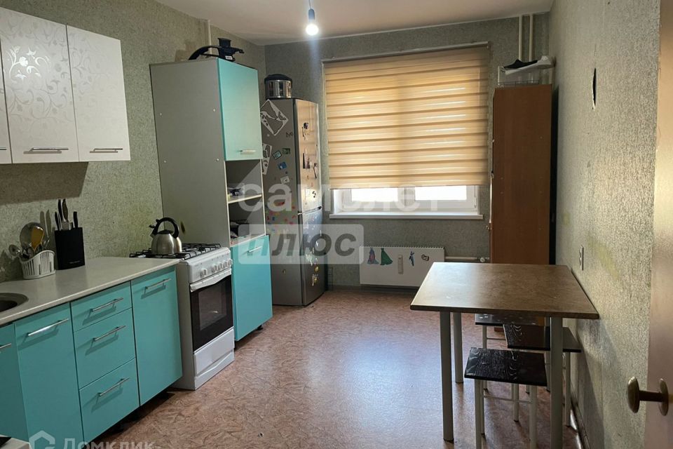 Продаётся 3-комнатная квартира, 69.8 м²