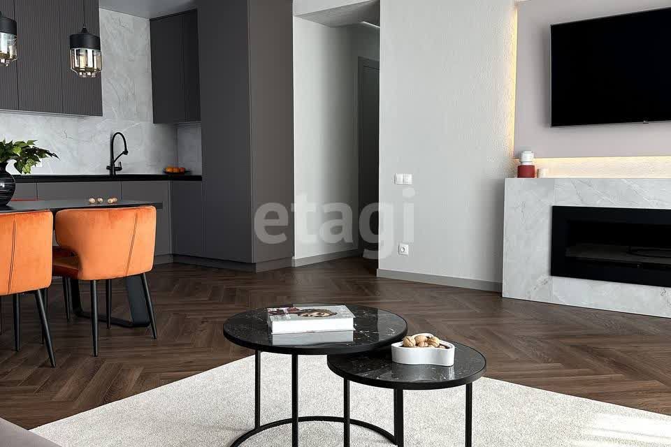 Продаётся 2-комнатная квартира, 97.9 м²
