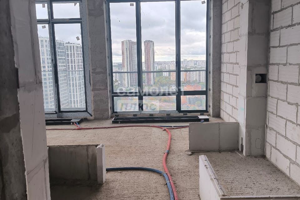 Продаётся 2-комнатная квартира, 67.3 м²