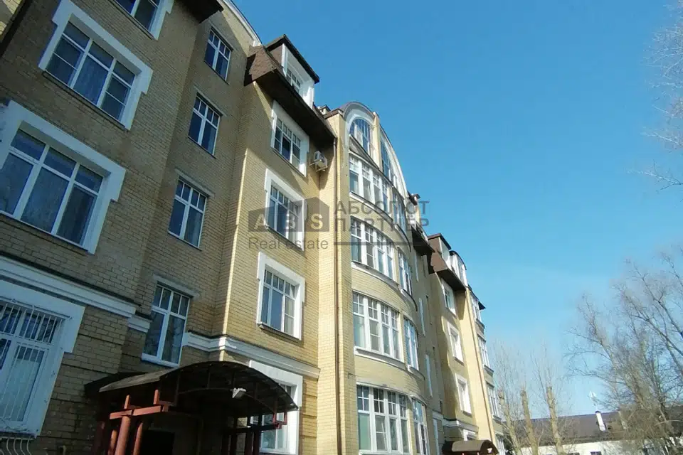 Продаётся 2-комнатная квартира, 73 м²