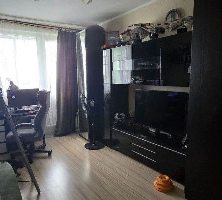 Продаётся 2-комнатная квартира, 58.3 м²