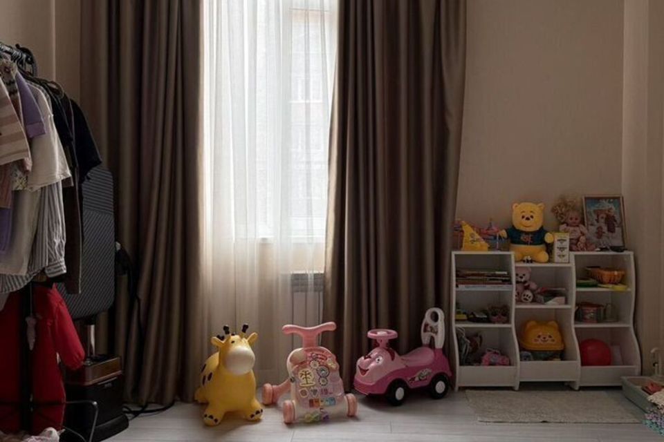 Продаётся 3-комнатная квартира, 80 м²