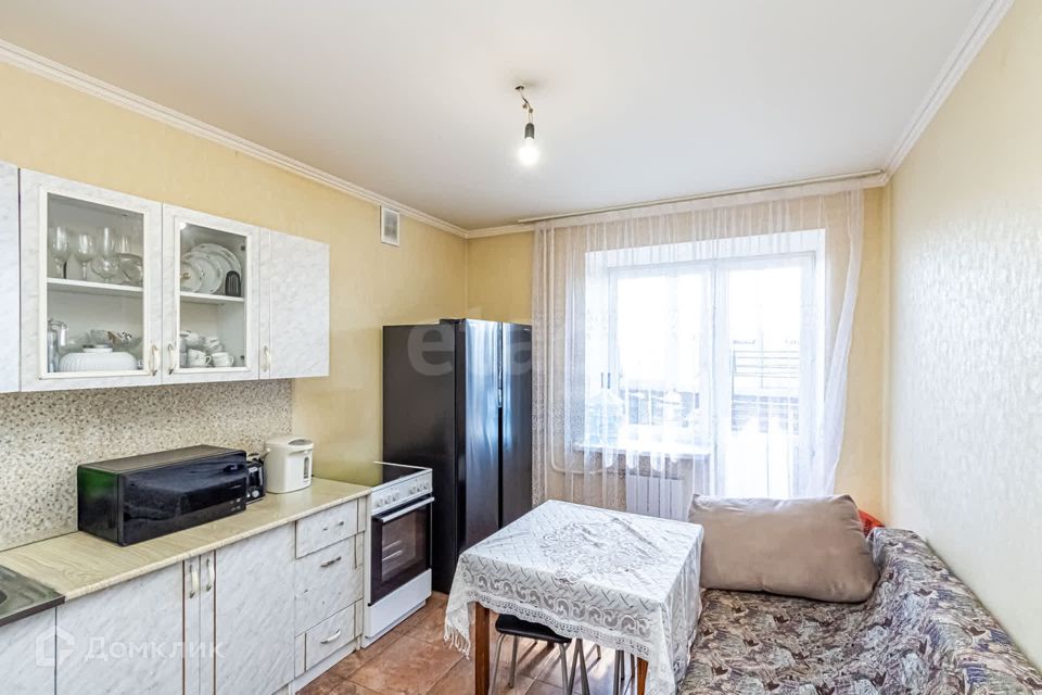 Продаётся 1-комнатная квартира, 43 м²