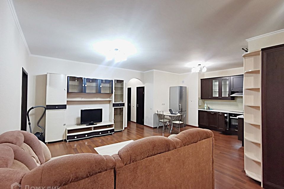 Продаётся 2-комнатная квартира, 61.3 м²