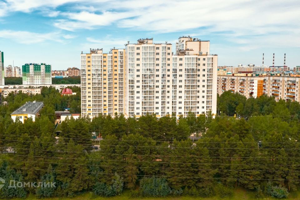 Продаётся 3-комнатная квартира, 100 м²