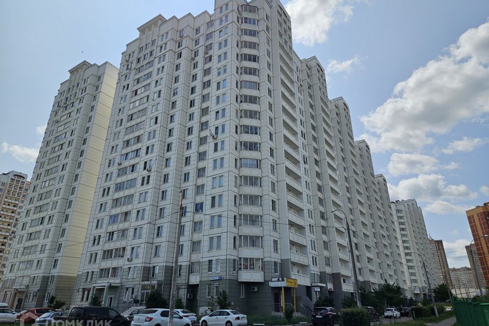 Продаётся 1-комнатная квартира, 38.2 м²