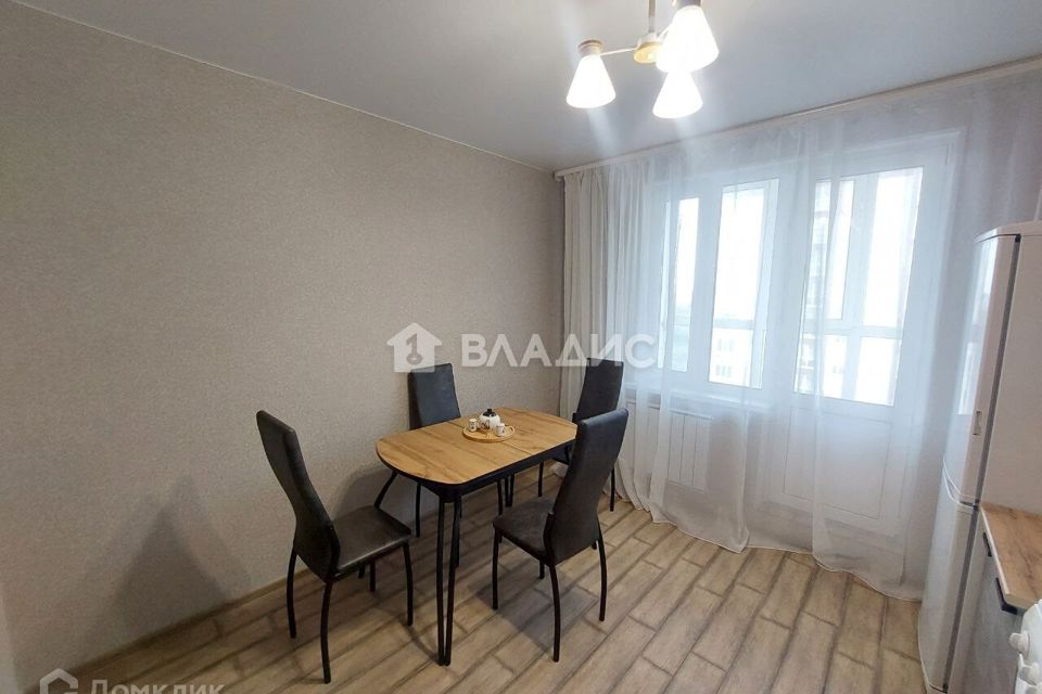 Продаётся 1-комнатная квартира, 35.3 м²