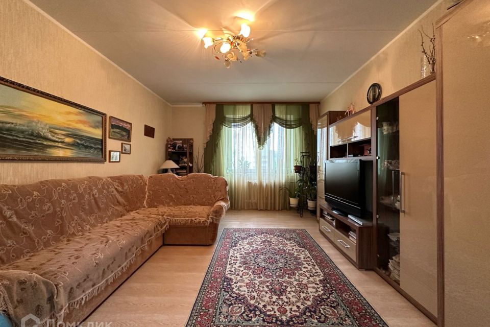 Продаётся 3-комнатная квартира, 90 м²