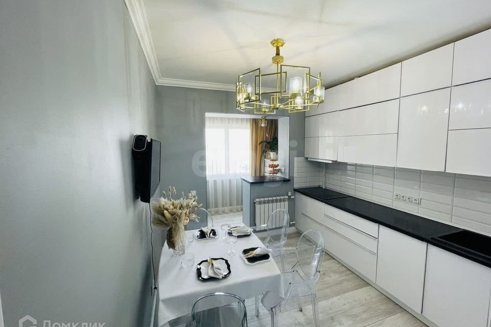 Продаётся 2-комнатная квартира, 70 м²