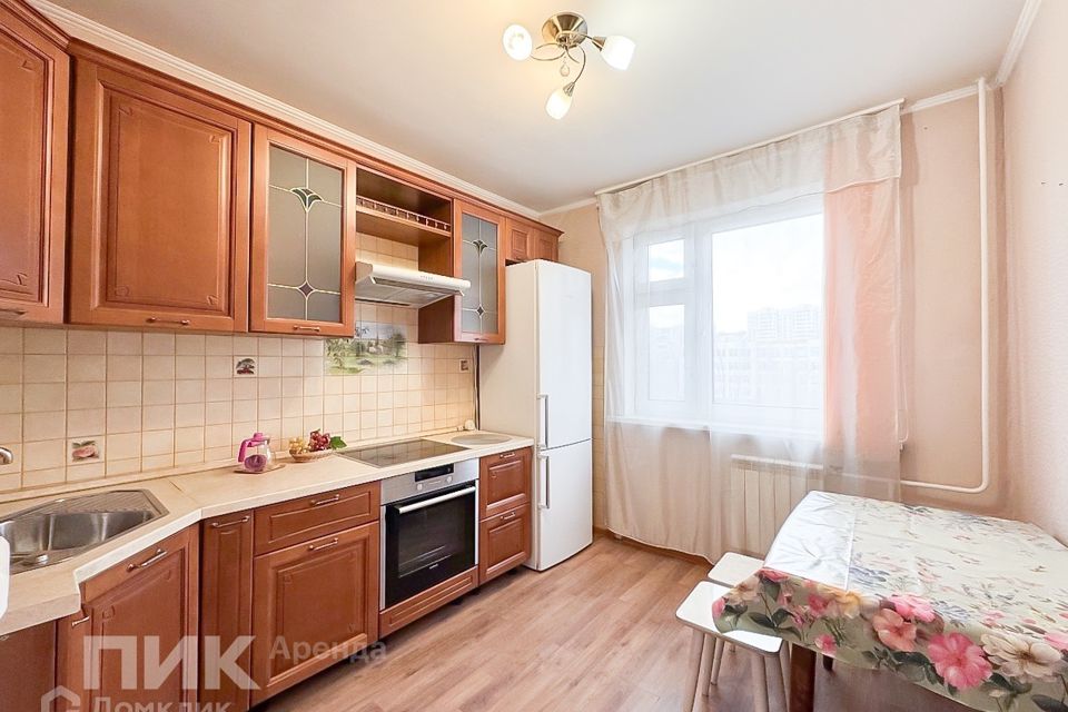 Сдаётся 2-комнатная квартира, 54.6 м²