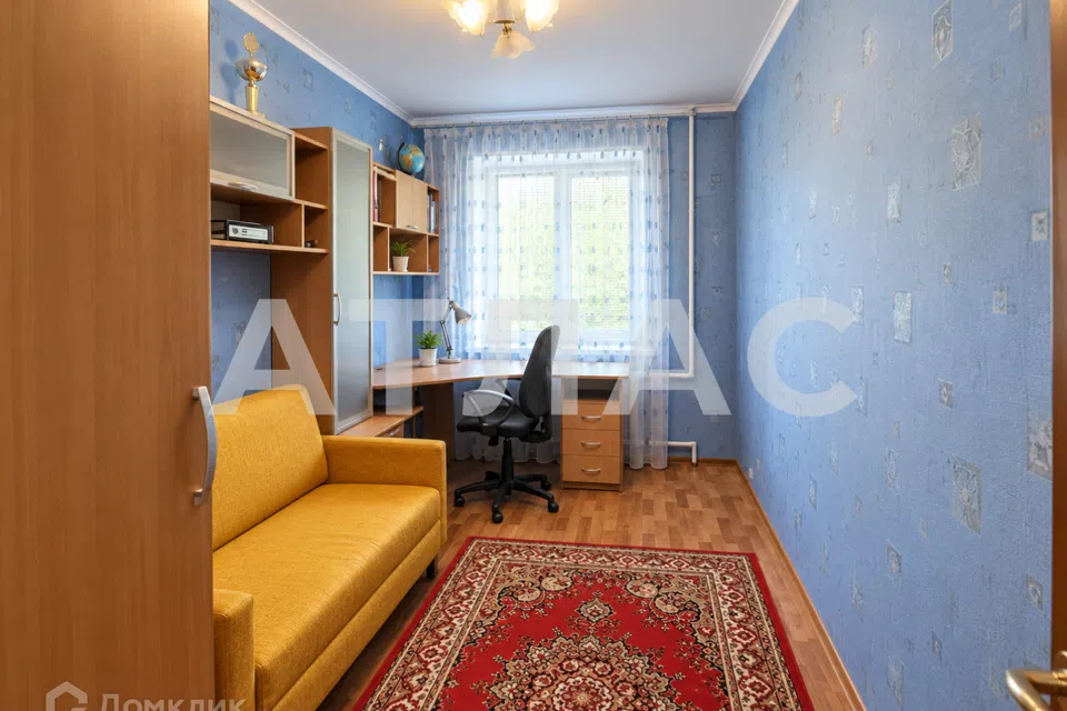Сдаётся 3-комнатная квартира, 57.8 м²