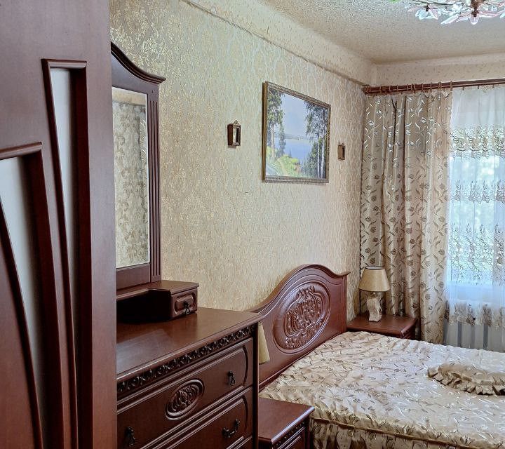 Продаётся 4-комнатная квартира, 77 м²