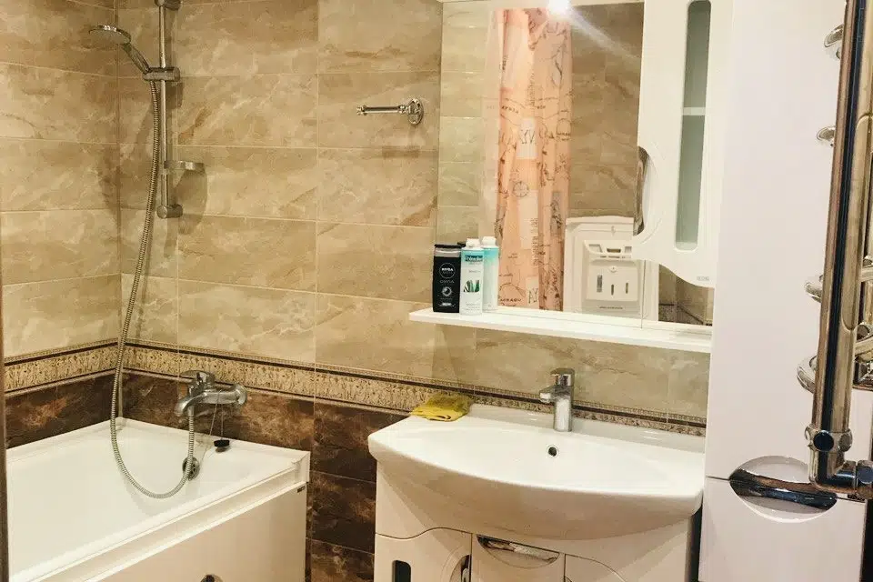 Продаётся 3-комнатная квартира, 111.1 м²