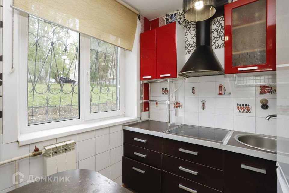 Продаётся 2-комнатная квартира, 43.3 м²