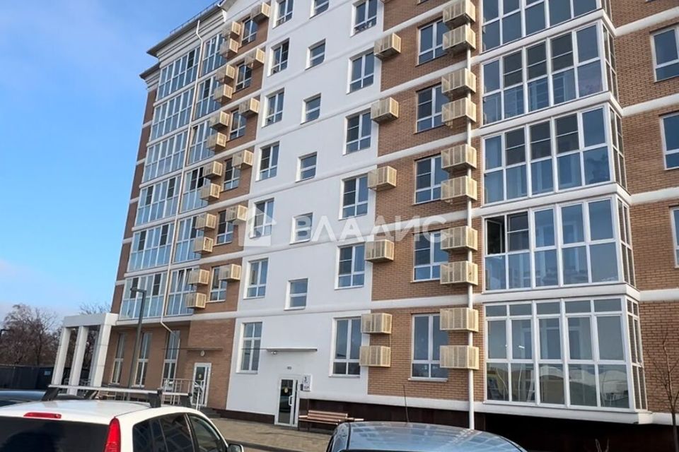 Продаётся 3-комнатная квартира, 67.8 м²