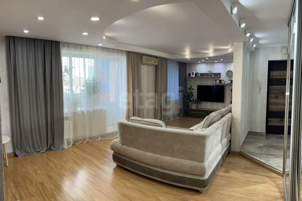 Продаётся 3-комнатная квартира, 81.4 м²