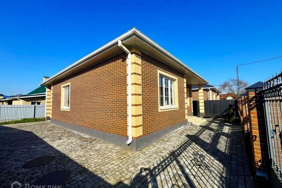 Продаётся 1-этажный дом, 105 м²