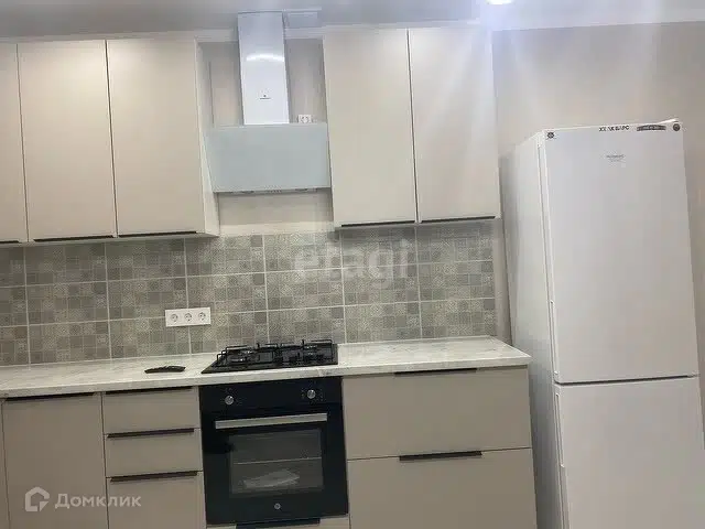 Продаётся 2-комнатная квартира, 60.2 м²