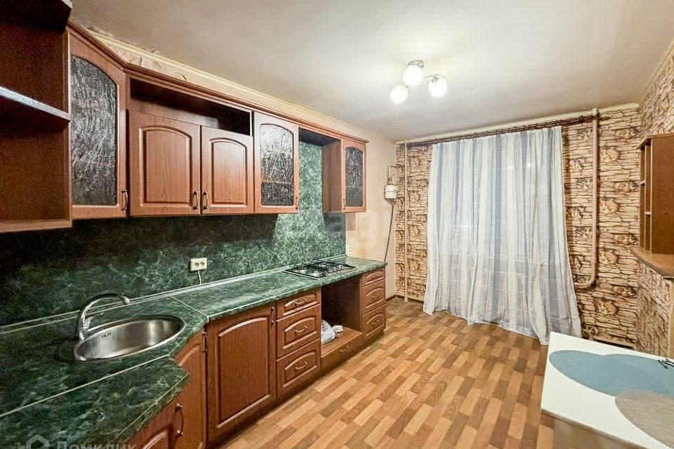 Продаётся 1-комнатная квартира, 39.7 м²
