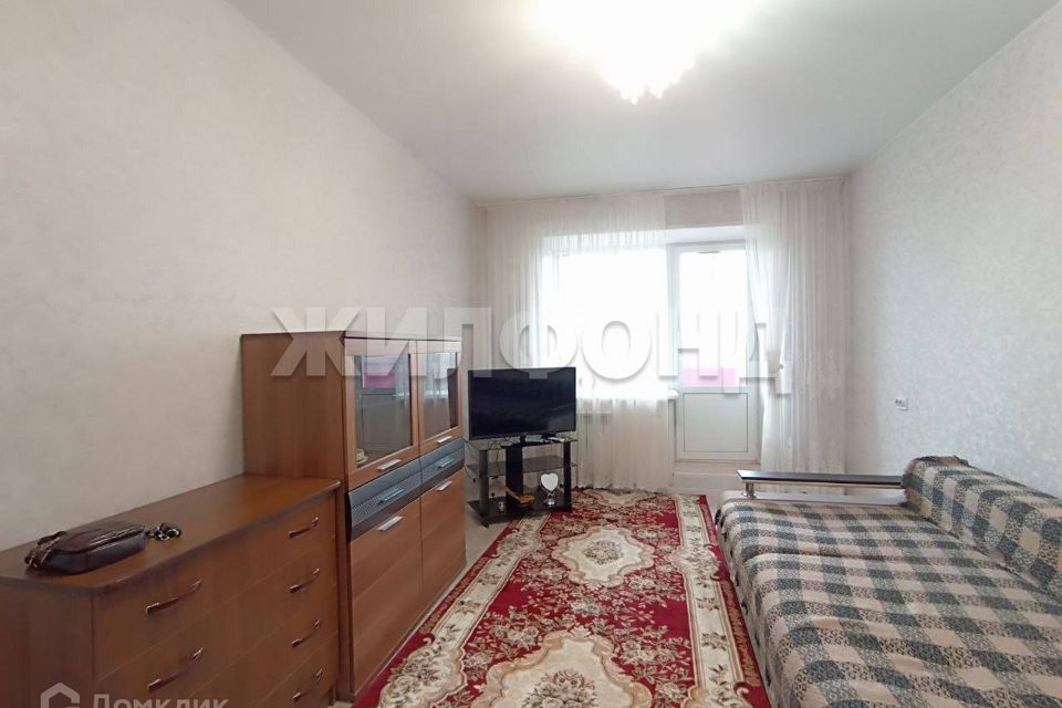 Продаётся 1-комнатная квартира, 37.9 м²