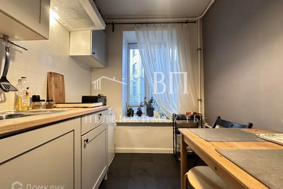 Продаётся 2-комнатная квартира, 41.3 м²