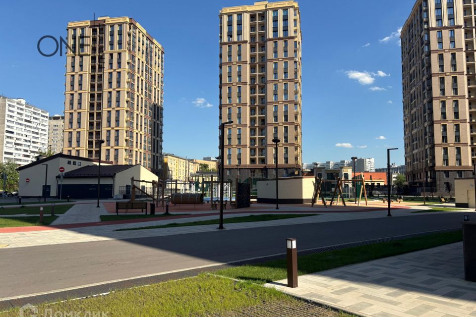 Продаётся 3-комнатная квартира, 94 м²