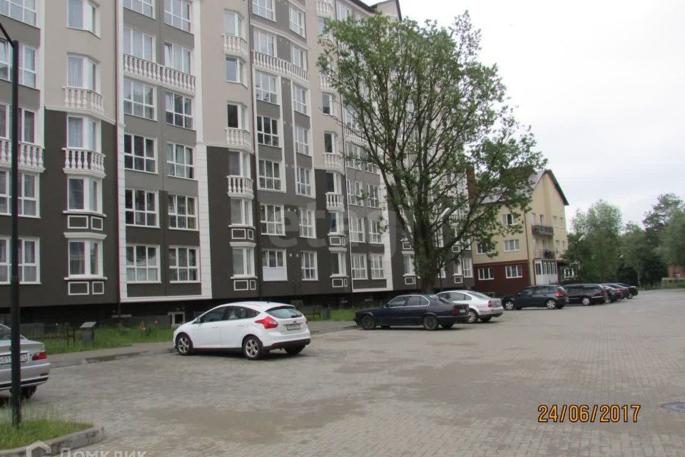Продаётся 1-комнатная квартира, 41.4 м²