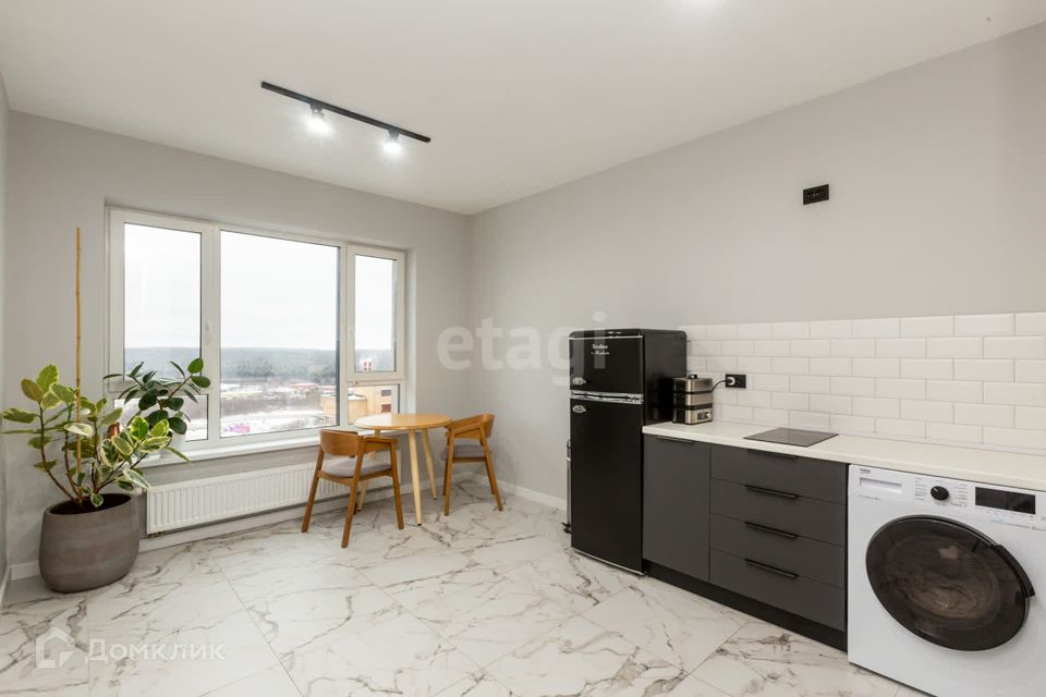 Продаётся 1-комнатная квартира, 38.2 м²