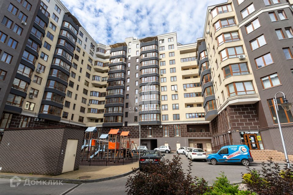 Продаётся 1-комнатная квартира, 45.6 м²