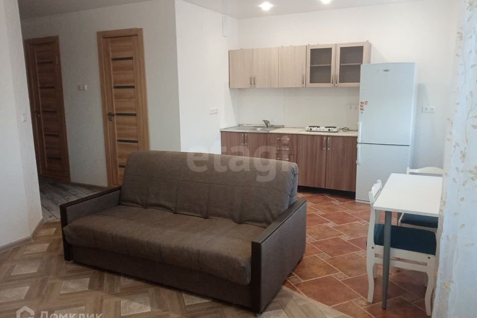 Сдаётся 1-комнатная квартира, 35 м²
