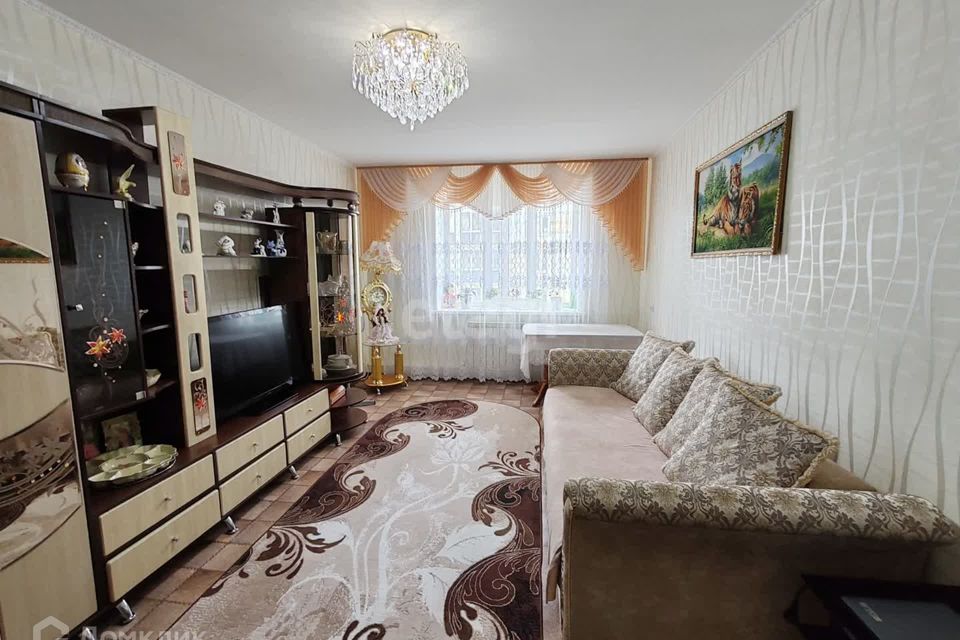 Продаётся 2-комнатная квартира, 60.9 м²
