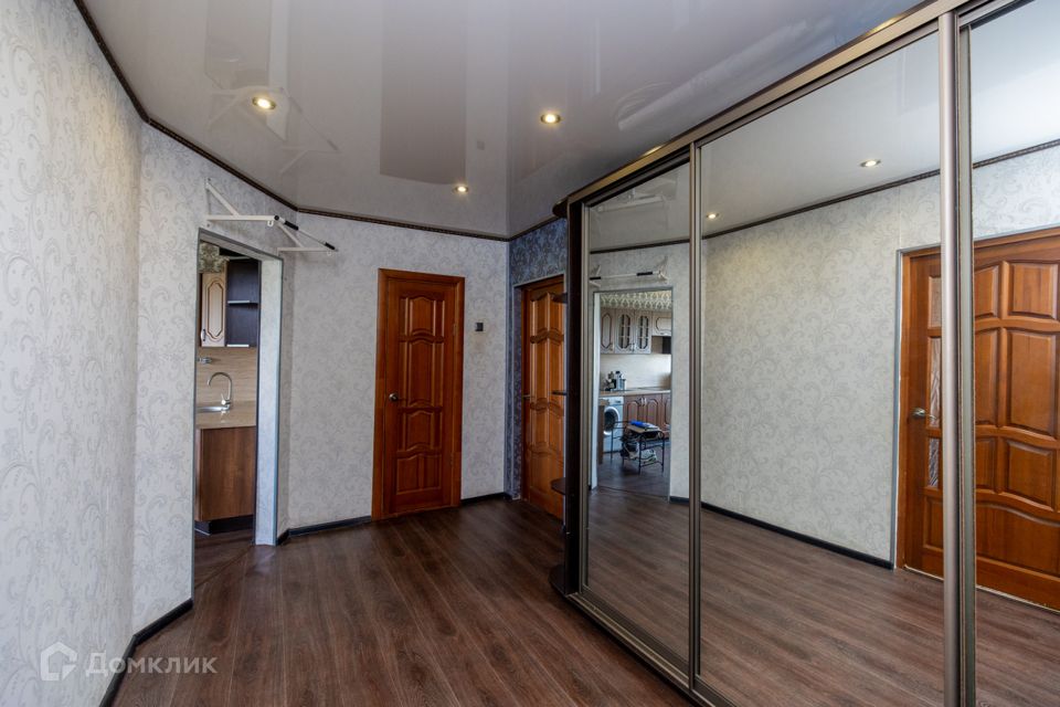 Продаётся 2-комнатная квартира, 57.2 м²