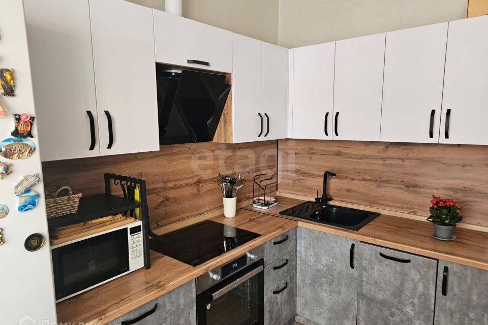 Сдаётся 2-комнатная квартира, 53.5 м²