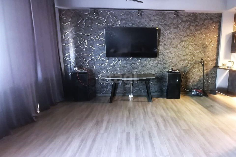 Продаётся 2-комнатная квартира, 74.9 м²
