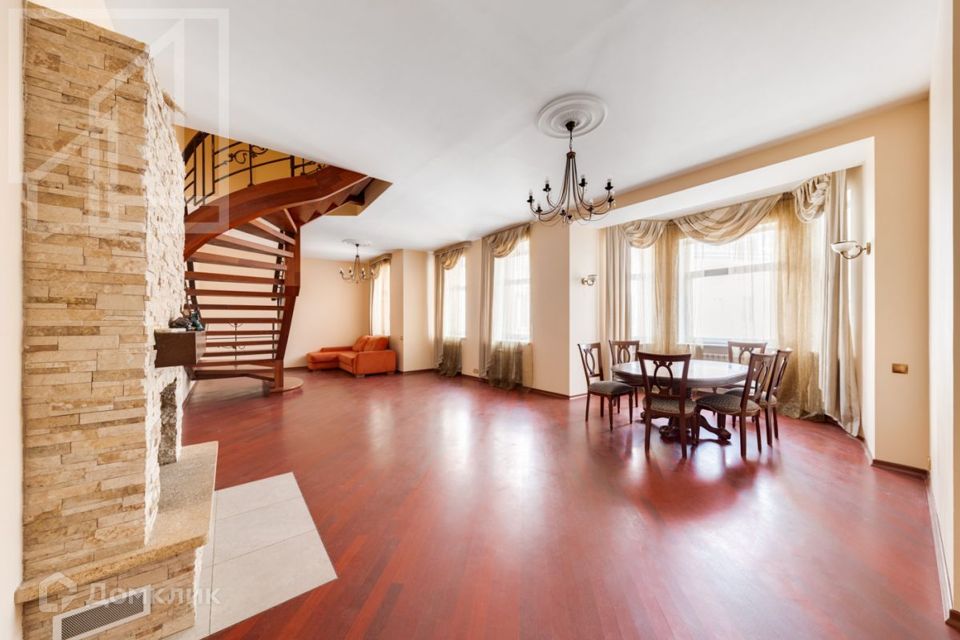 Сдаётся 3-комнатная квартира, 150 м²
