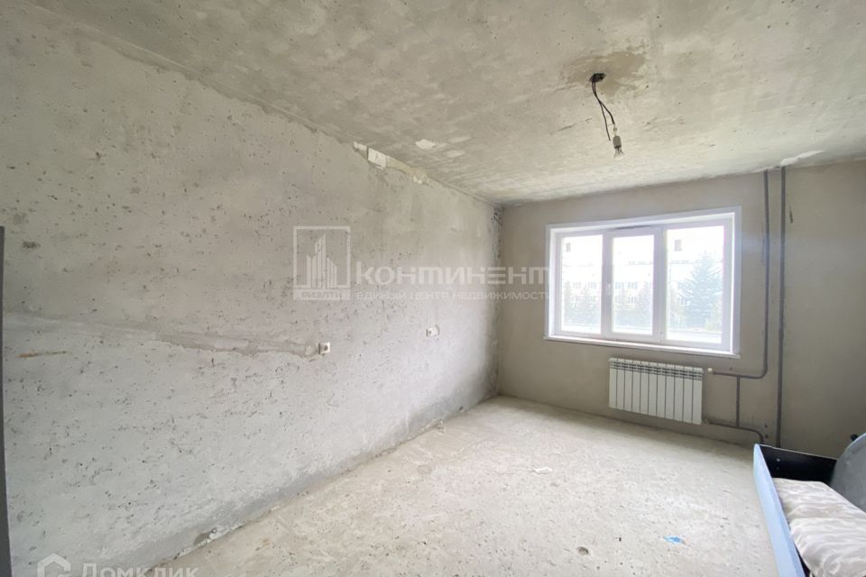 Продаётся 1-комнатная квартира, 40.1 м²