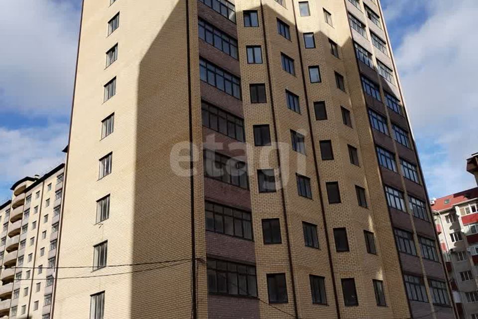 Продаётся 2-комнатная квартира, 76.2 м²