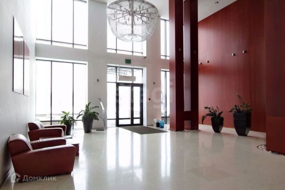Продаётся 3-комнатная квартира, 155.5 м²