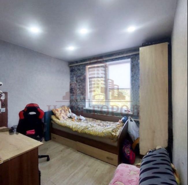 Продаётся 3-комнатная квартира, 57.1 м²