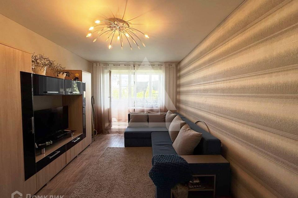Продаётся 3-комнатная квартира, 58.2 м²