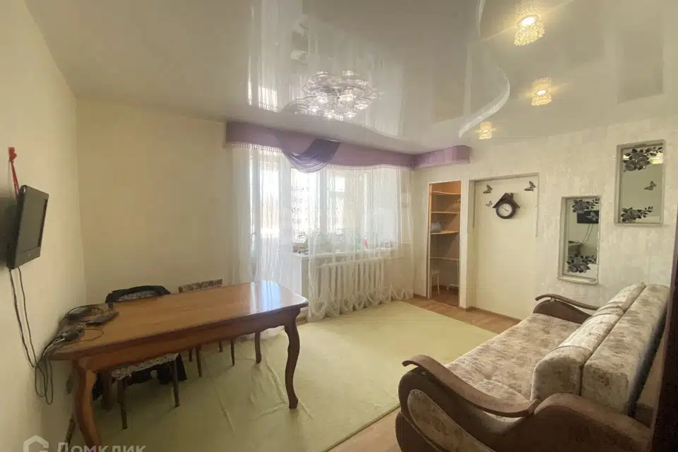 Продаётся 2-комнатная квартира, 49.8 м²