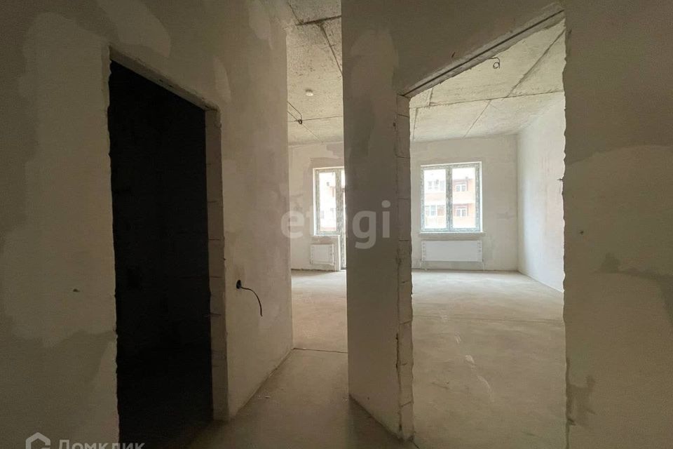 Продаётся 1-комнатная квартира, 38 м²