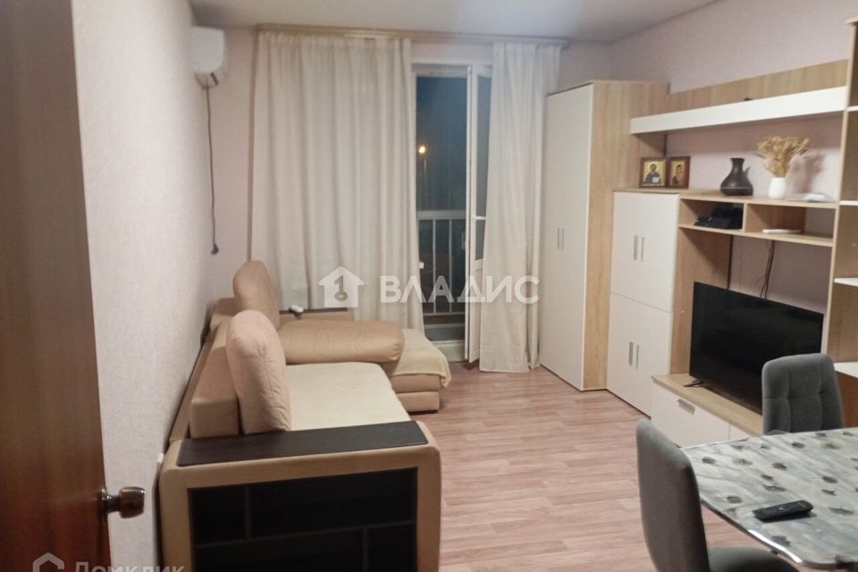 Продаётся 1-комнатная квартира, 40.2 м²