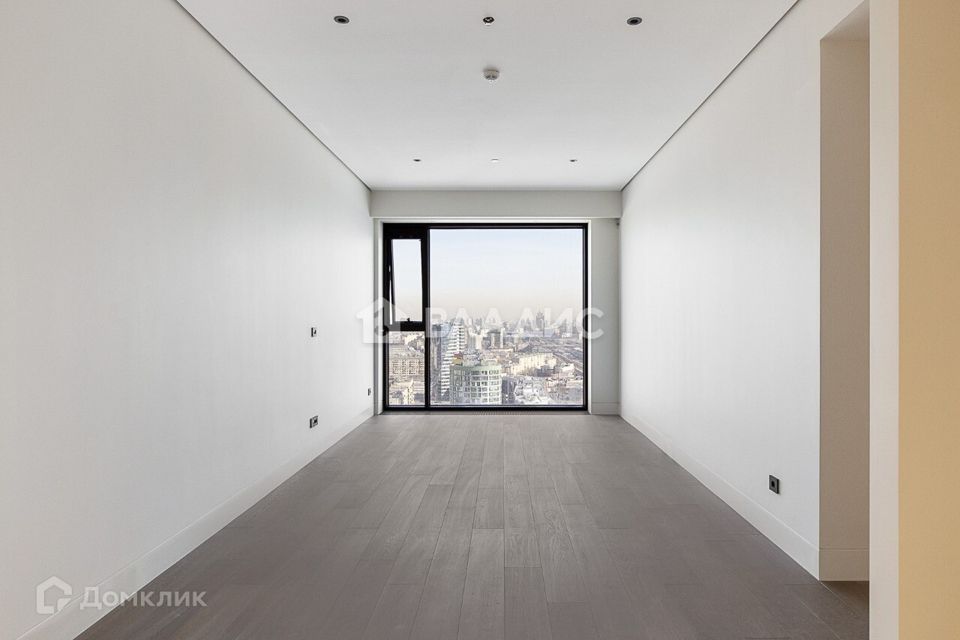 Продаётся 2-комнатная квартира, 83.6 м²