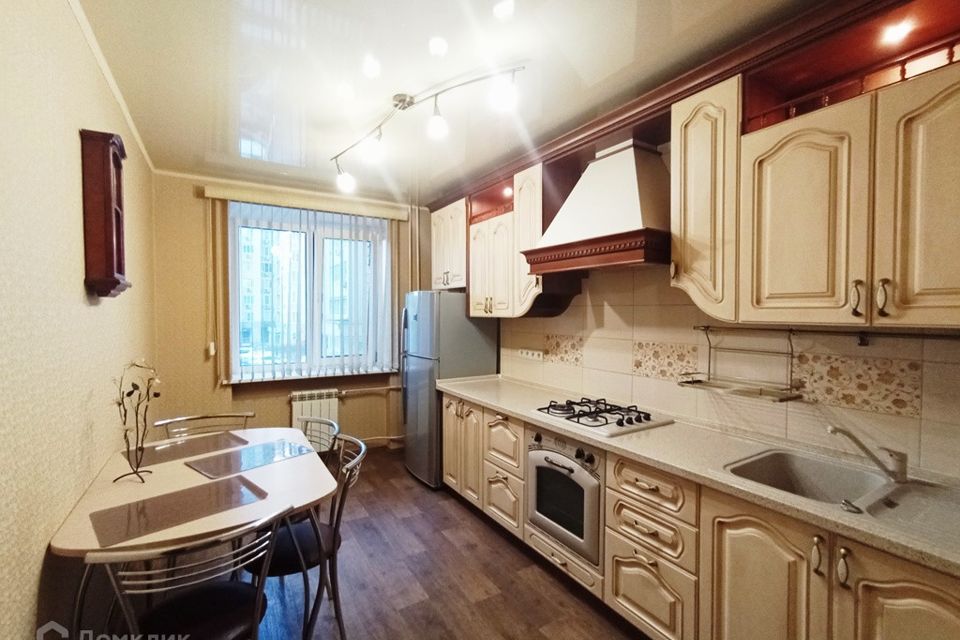 Продаётся 1-комнатная квартира, 39.7 м²