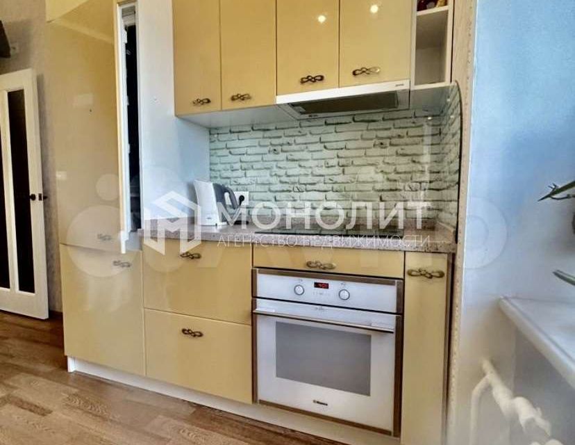 Сдаётся 3-комнатная квартира, 95 м²