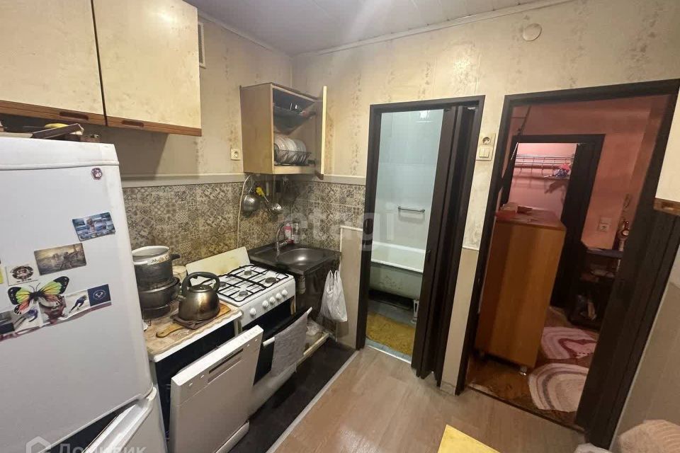 Продаётся 3-комнатная квартира, 53.9 м²
