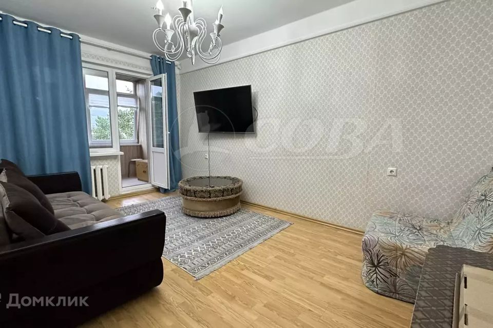 Сдаётся 2-комнатная квартира, 56 м²