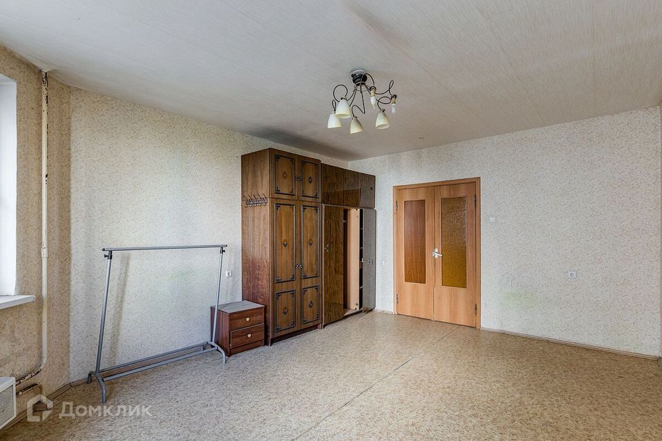 Продаётся 3-комнатная квартира, 97.6 м²