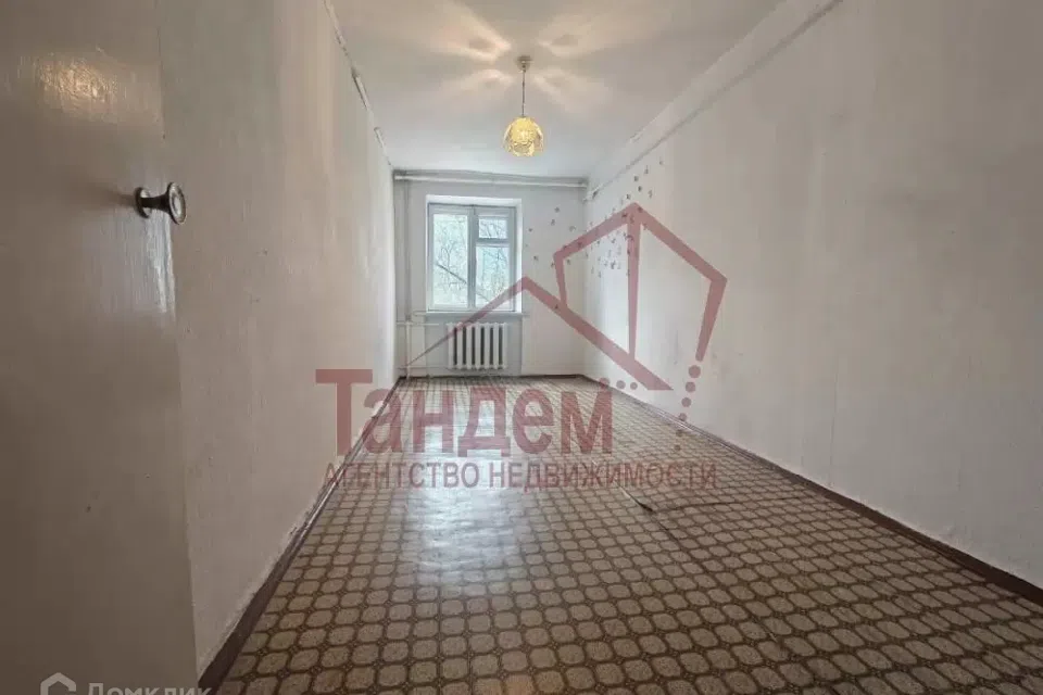 Продаётся 3-комнатная квартира, 56.9 м²